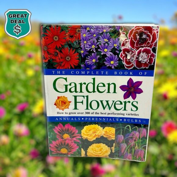 The Complete Book of Garden Flowers - Paperback By Strong, Graham - GOOD - Picture 1 of 11